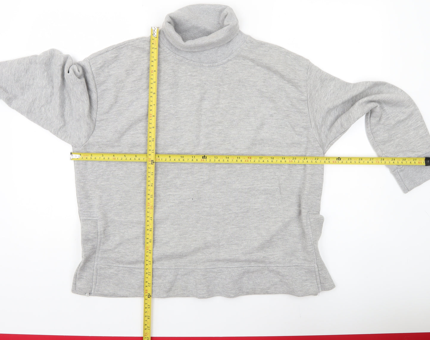 PrettyLittleThing Women’s Grey Roll Neck Sweatshirt UK 8