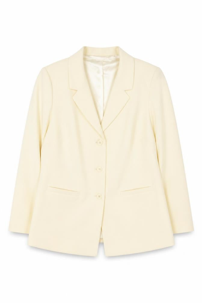 Front view of Damart Women’s Ivory Blazer Jacket, size UK 16, Single Breasted Notch Lapel