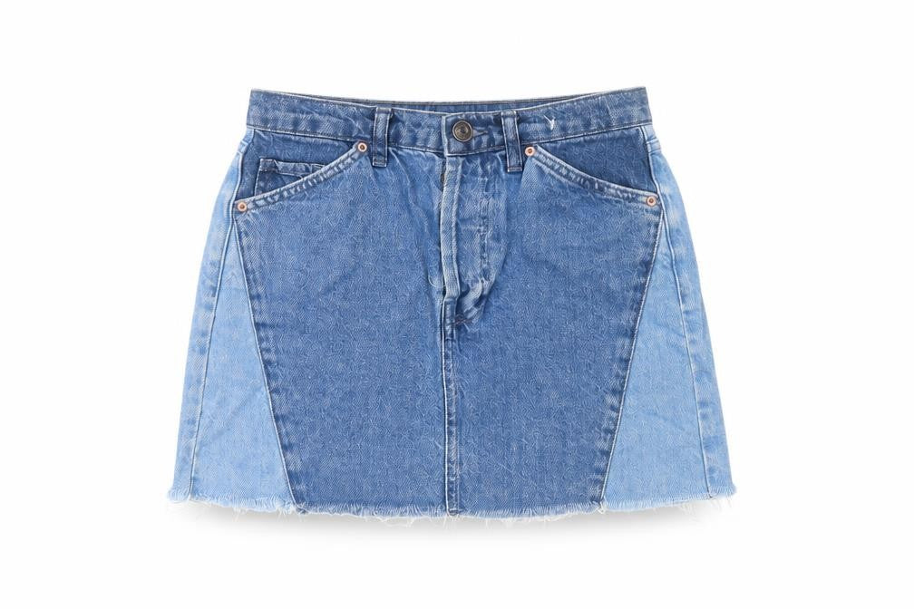 BDG Urban Outfitters Women’s Blue Denim Mini Skirt Size S Cotton Fringe