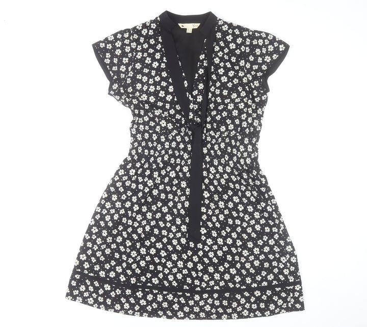 Yumi Women’s Black Floral A-Line Short V-Neck Dress Size 12