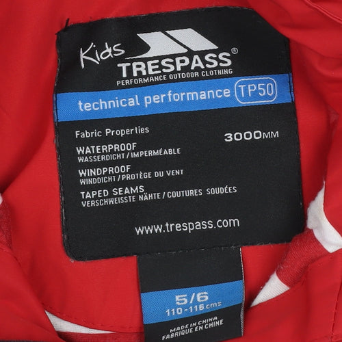 Trespass Boys Red Waterproof Rain Coat Jacket Hooded 5-6 Years