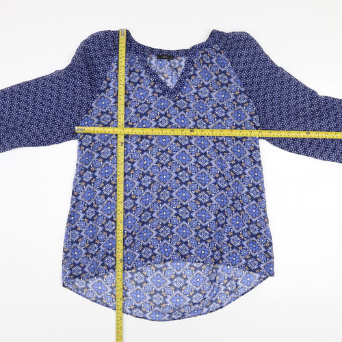 M&Co Women’s Blue Geometric Tunic Blouse Size 14 V-Neck 3/4 Sleeve