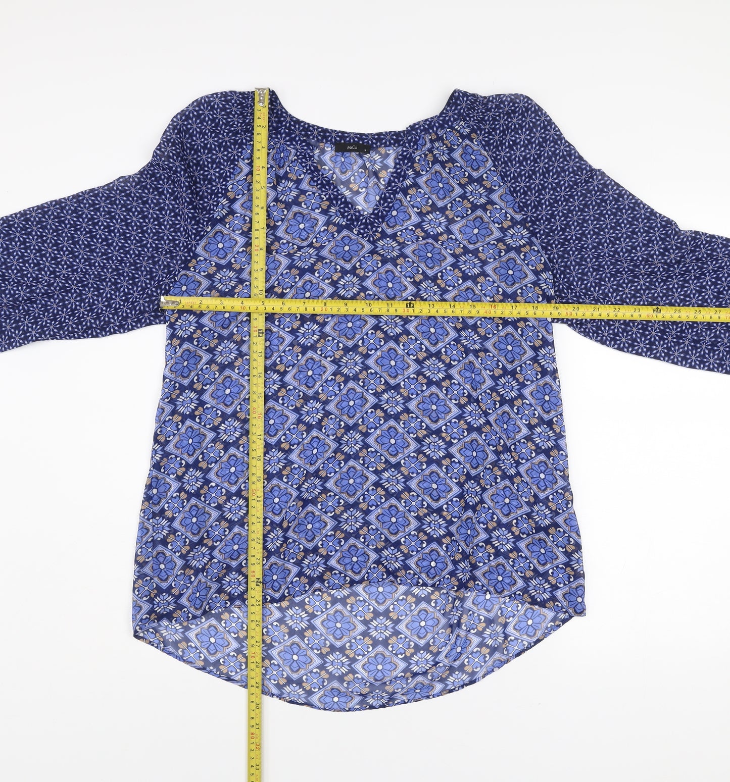 M&Co Women’s Blue Geometric Tunic Blouse Size 14 V-Neck 3/4 Sleeve