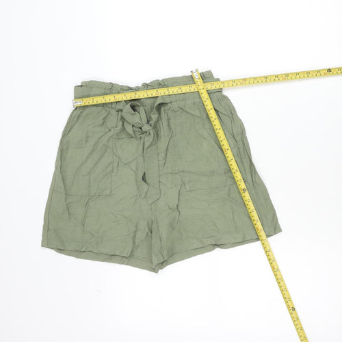 New Look Women’s Green Paperbag Shorts Size 12 Viscose Blend