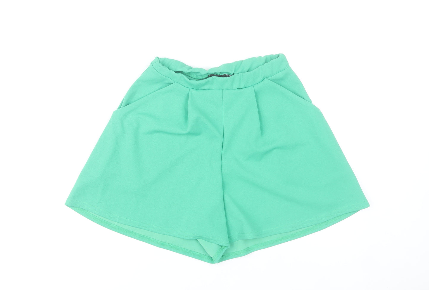 Boohoo Women Green Size 6 Paperbag Shorts Polyester Blend