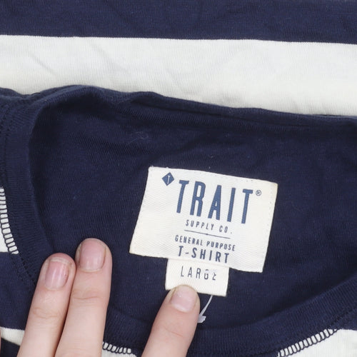 Trait Supply Co Unisex Navy White Striped Cotton T-Shirt Large