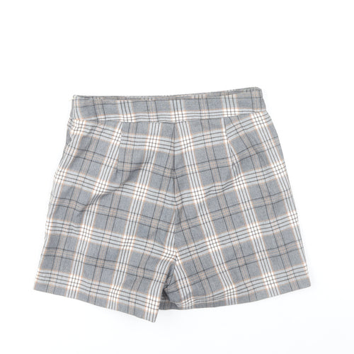 Stradivarius Women’s Grey Plaid Skort Size 8 Button Detail Short