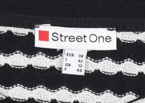 Street One Women’s Black White Striped Knit T-Shirt Size 12