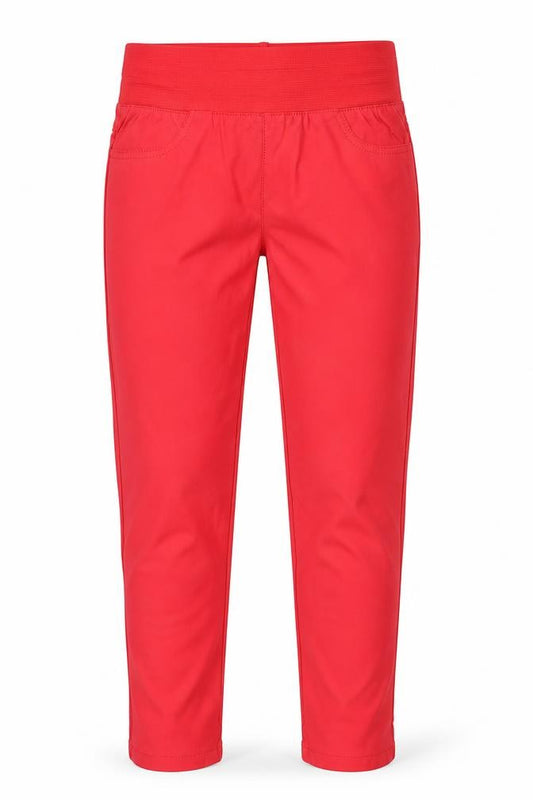 Front view of Freequent women’s red cropped slim jeans, size S, elastic waist
