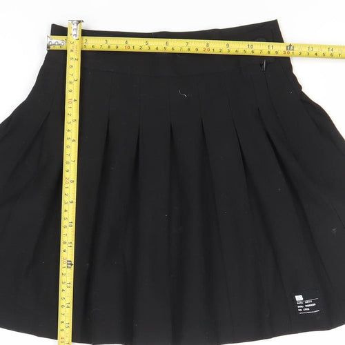 Bershka Women’s Black Pleated Short Skirt XS