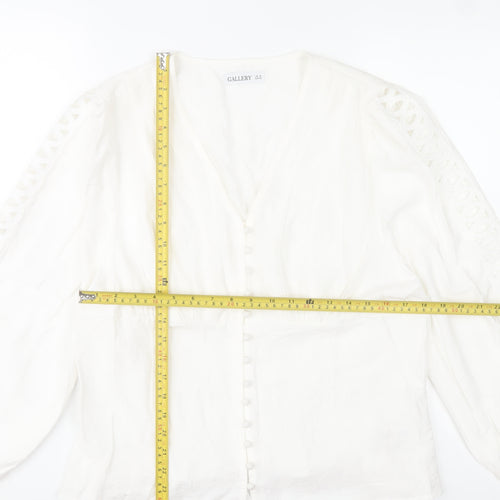 Gallery Women’s White Viscose Tunic Blouse Size 18 Long Sleeve