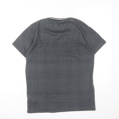 Closure London Men's Grey Check Logo Crew Neck Short Sleeve T-Shirt Size S