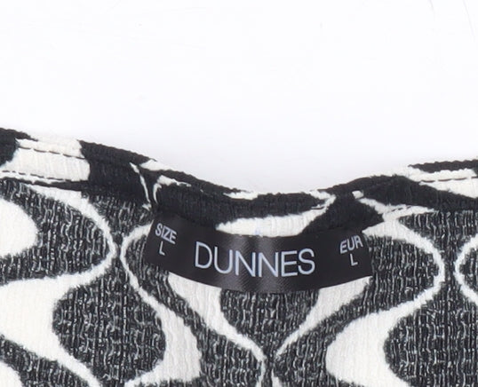 Dunnes Women’s Black Geometric Wrap Blouse Size L Long Sleeve