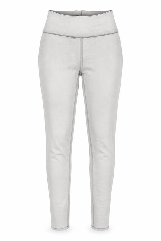 Front view of Pieces Women’s Grey Slim Fit Jegging Jeans, size L, Mid Rise Stretch Denim