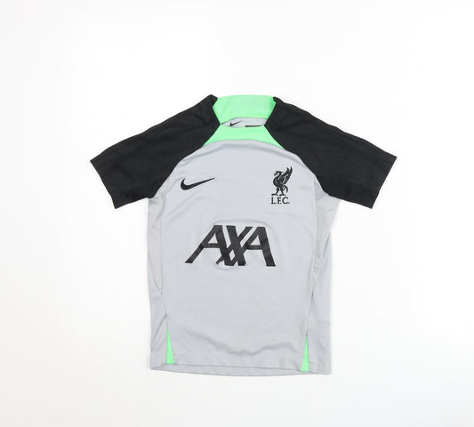 Front view of Nike boys’ grey liverpool fc dri-fit slim fit t-shirt xs 122-128cm