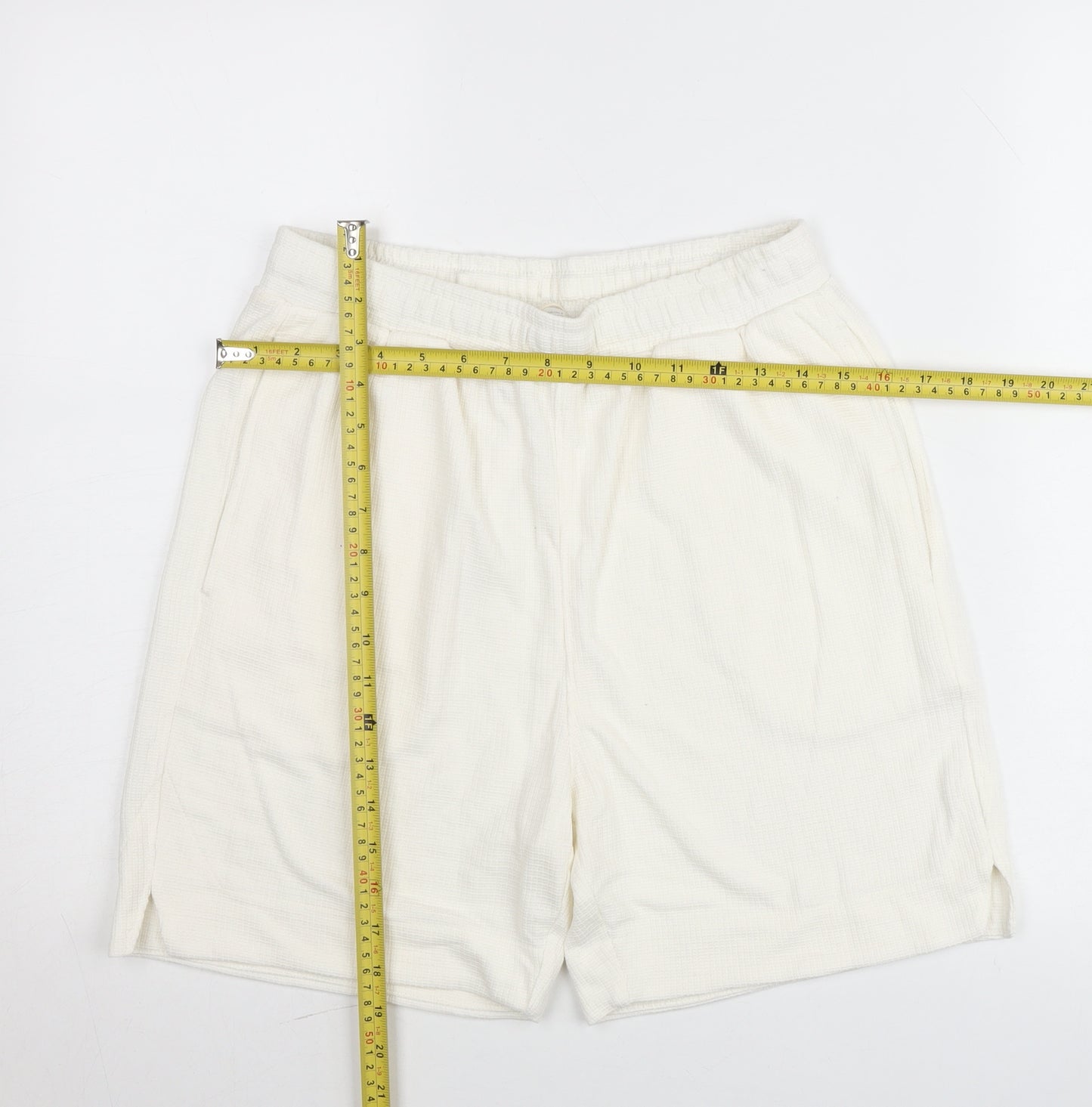 Zara Men’s Ivory Knit Sweat Shorts Size S Elastic Waist Casual
