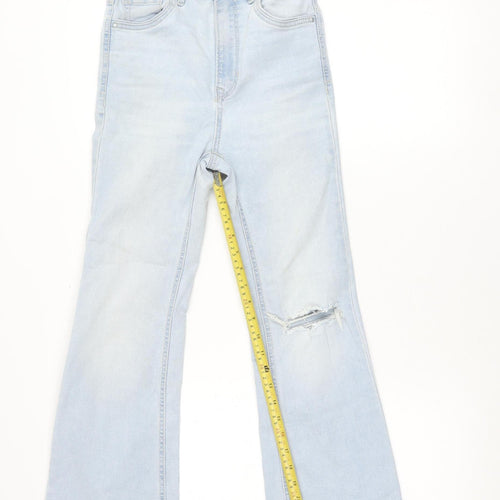 Stradivarius Women’s Light Blue Distressed Straight Jeans Size 6