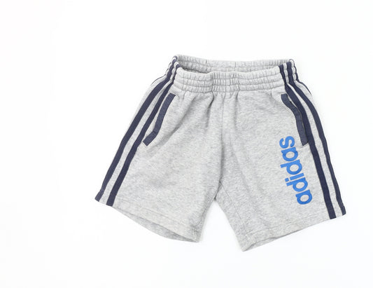 Adidas Boys Grey Athletic Shorts 4-5 Years Regular Fit Cotton Blend