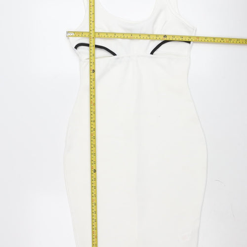 Boohoo Women’s White Bodycon Dress Size 12 Sleeveless Scoop Neck Party