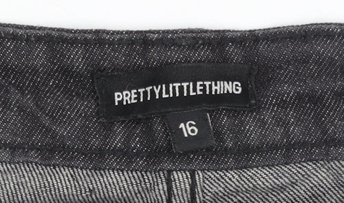 PrettyLittleThing Women’s Black Size 16 Straight Jeans