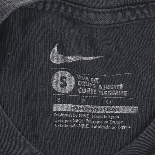 Nike Manchester United Men's Black Small Slim Fit Graphic T-Shirt
