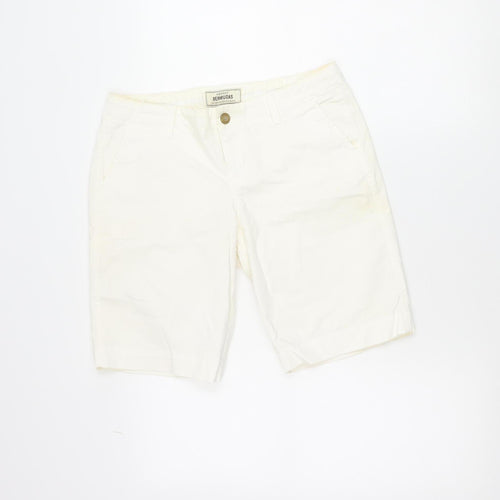 Old Navy Women’s Ivory Bermuda Shorts Size 10 Cotton Blend Low Rise