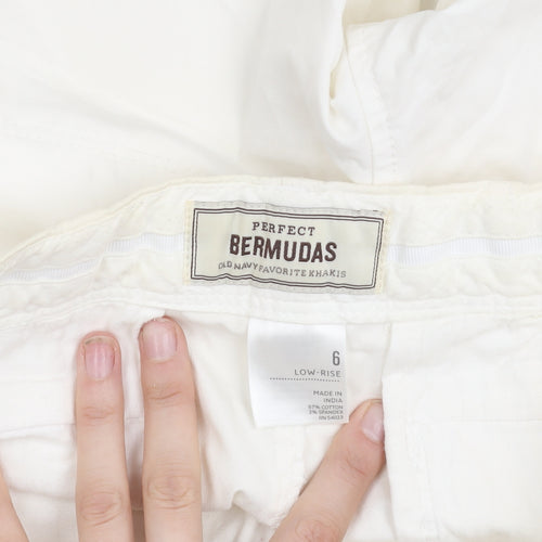 Old Navy Women’s Ivory Bermuda Shorts Size 10 Cotton Blend Low Rise