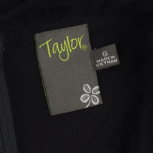 Taylor Women’s Black Knee Length Shift Dress Size 10 Long Sleeve Pleated