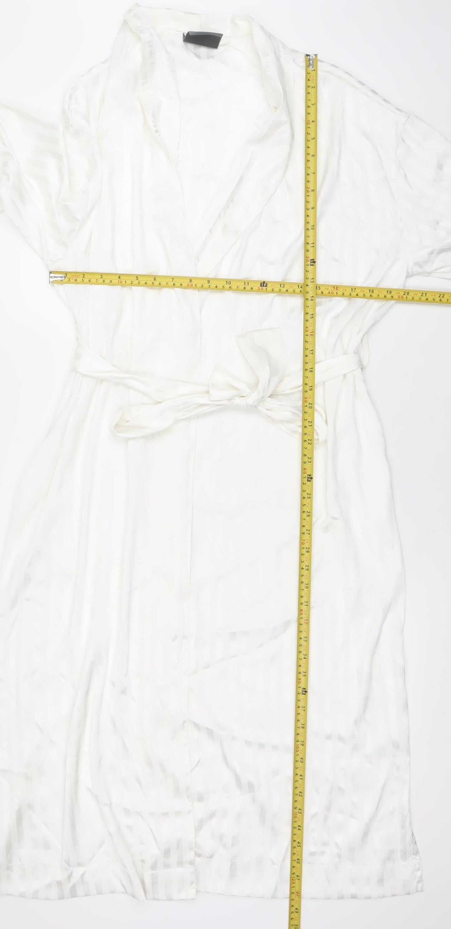 Francis Brenman Women's White Satin Kimono Robe M