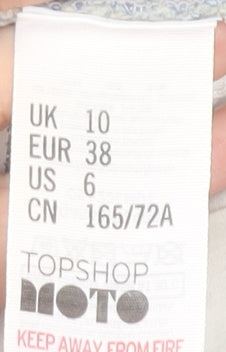 Topshop Women Blue Size 10 Cut-Off Denim Shorts High Rise