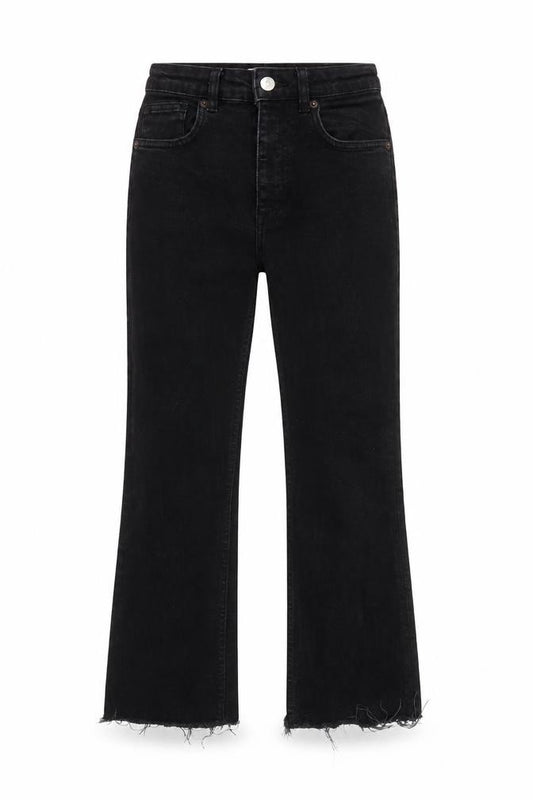 Front view of Zara Women Black Cropped Slim Jeans, size 8, High Rise Frayed Hem