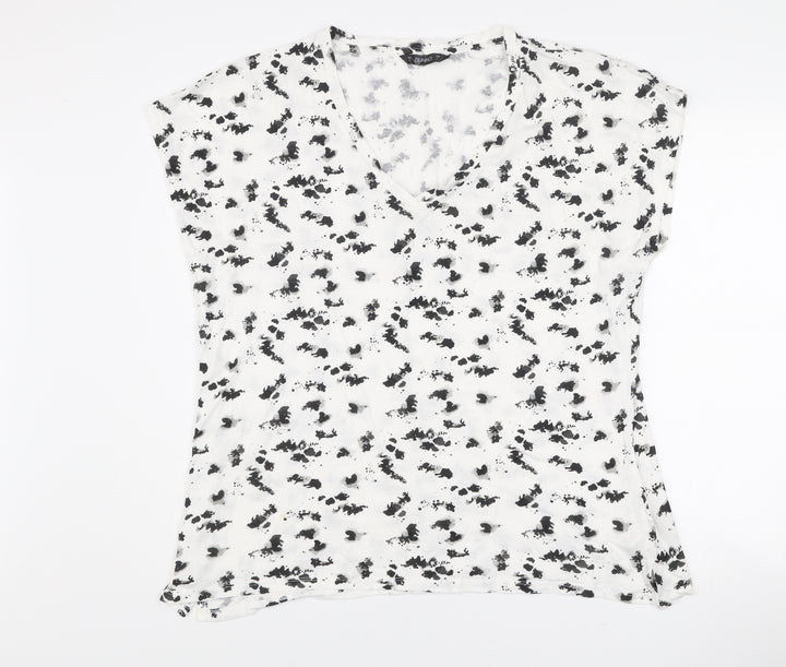Dunnes Women’s Black & White Floral V-Neck T-Shirt Size L
