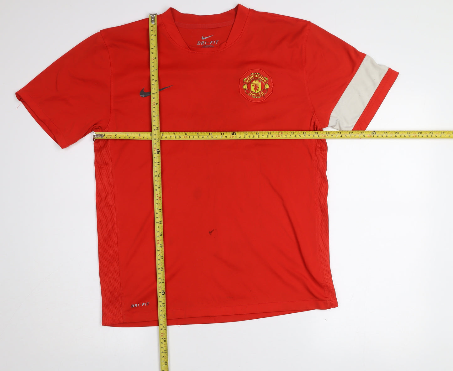 Nike Men’s Red Manchester United Dri-FIT Short Sleeve Athletic Jersey T-Shirt M