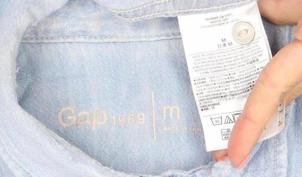 Gap Women Blue Denim Button-Up Long Sleeve Shirt M