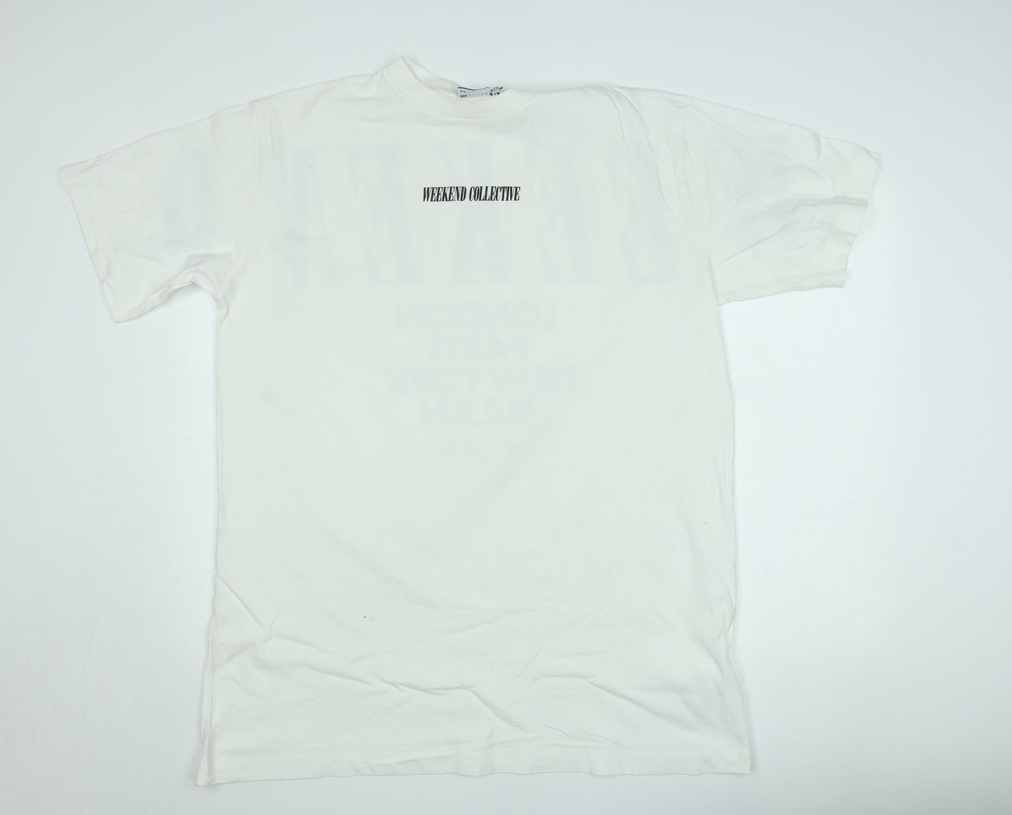ASOS DESIGN Men's White Weekend Collective Graphic T-Shirt Size M