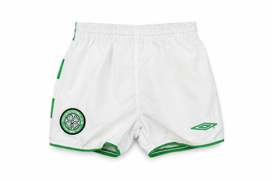 Front view of Umbro unisex baby white sports shorts 24 months lightweight activewear
