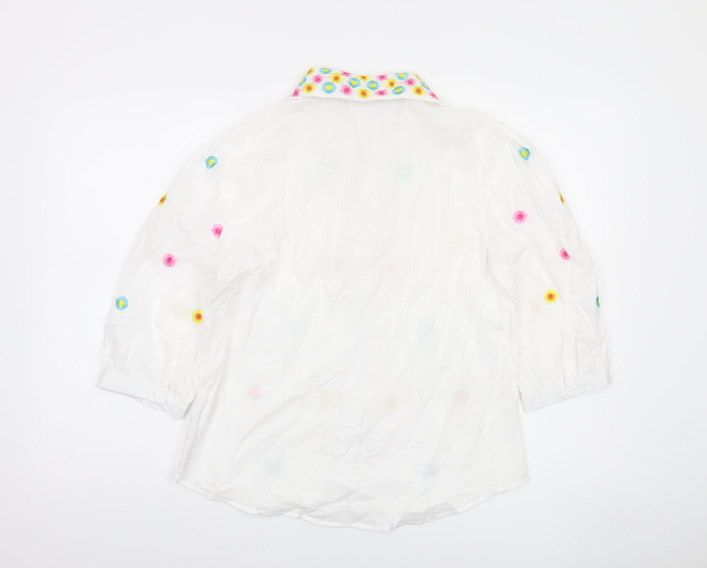 SO SWEET Women's White Embroidered Floral 3/4 Sleeve Button-Up Blouse S