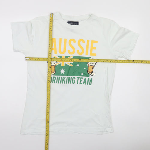 Tweed River Men's White M Aussie Drinking Team Graphic Cotton T-Shirt