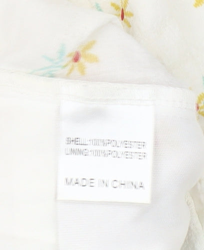 Sisters of the Tribe Women’s Ivory Floral Cropped V-Neck Blouse Size 14