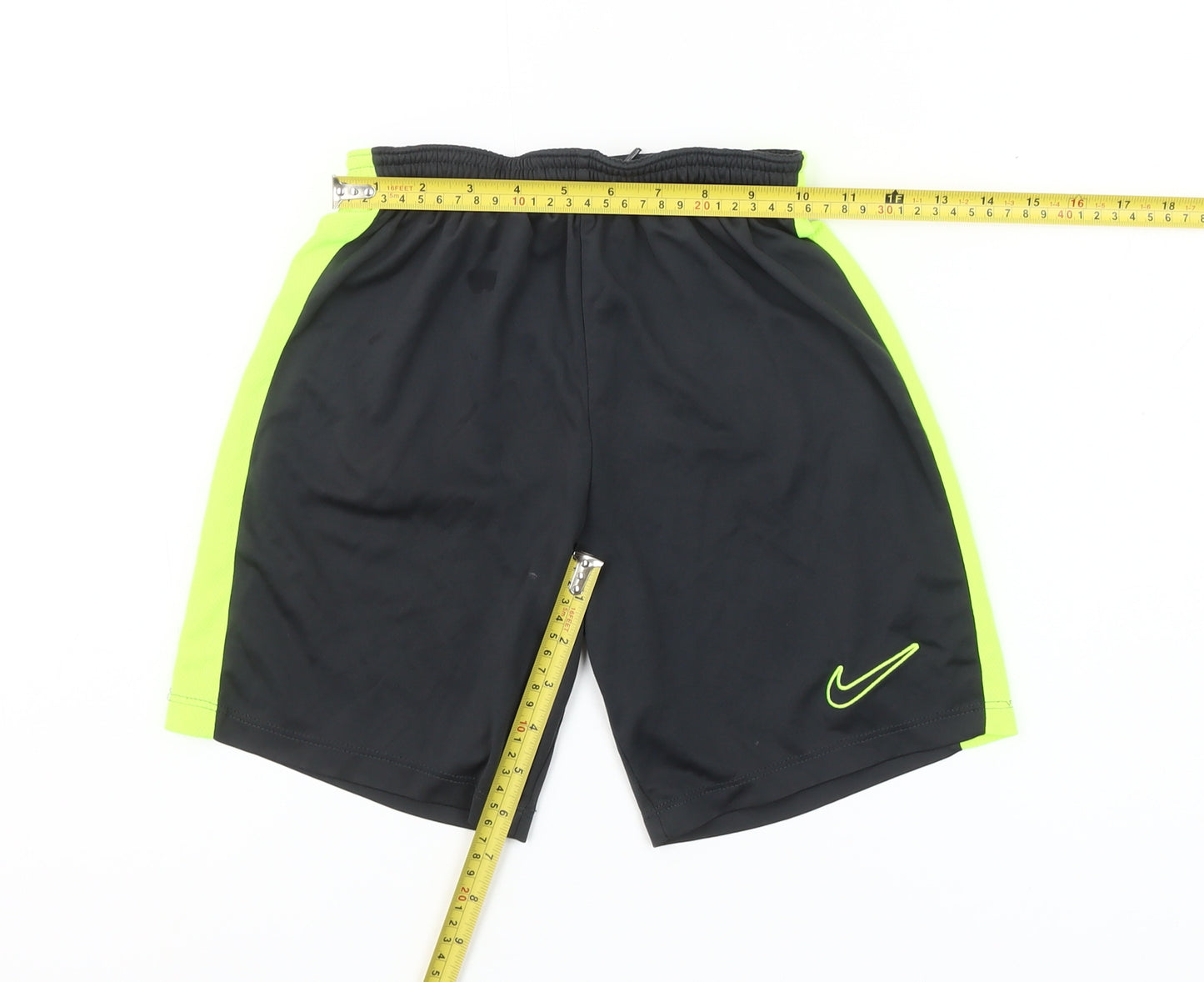 Nike Boys Black Dri-FIT Athletic Shorts 12 Years