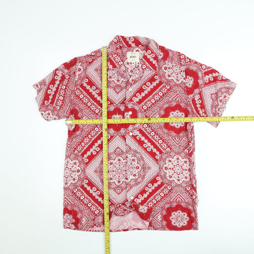 Redefined Rebel Men's Red Bandana Print Short Sleeve Button-Up Shirt M