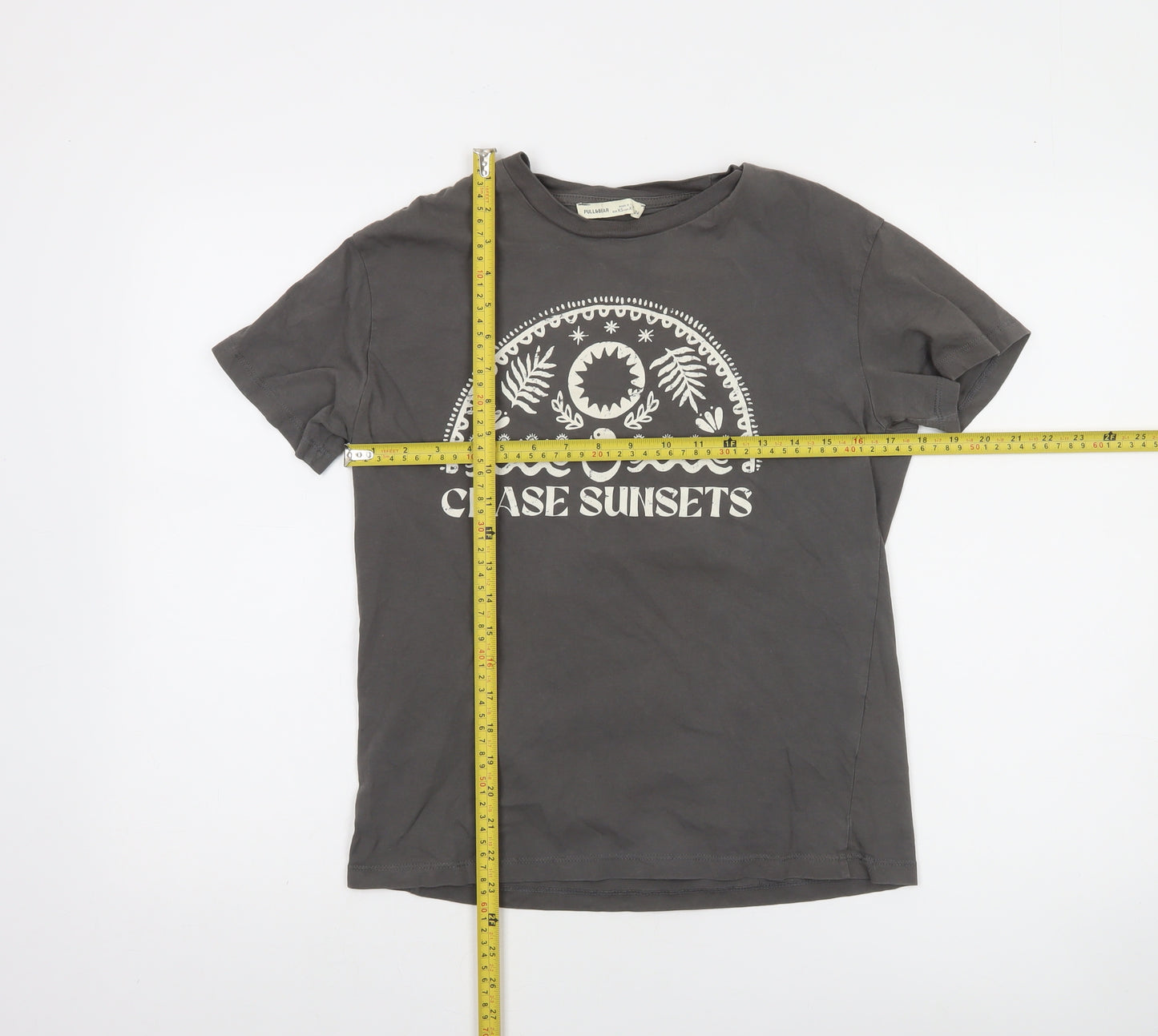 Pull & Bear Women's Grey 'Chase Sunsets' Cotton T-Shirt XS