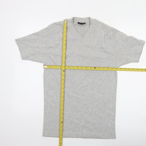 Wrangler Men's Grey V-Neck Short Sleeve T-Shirt Size L