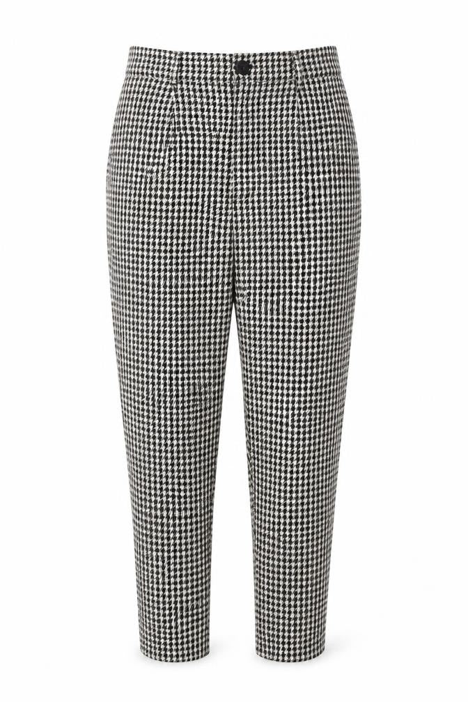 Front view of Stradivarius women’s black & white houndstooth tapered trousers xl