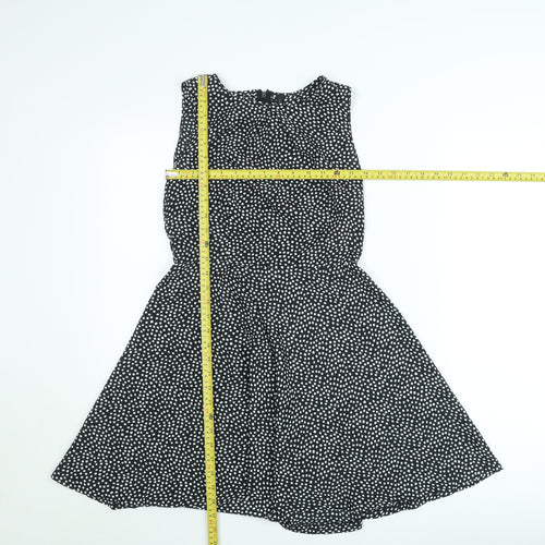Benetton Women Black Geometric A-Line Knee Length Dress Size M