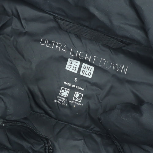 Uniqlo Boys Black S Ultra Light Down Puffer Jacket