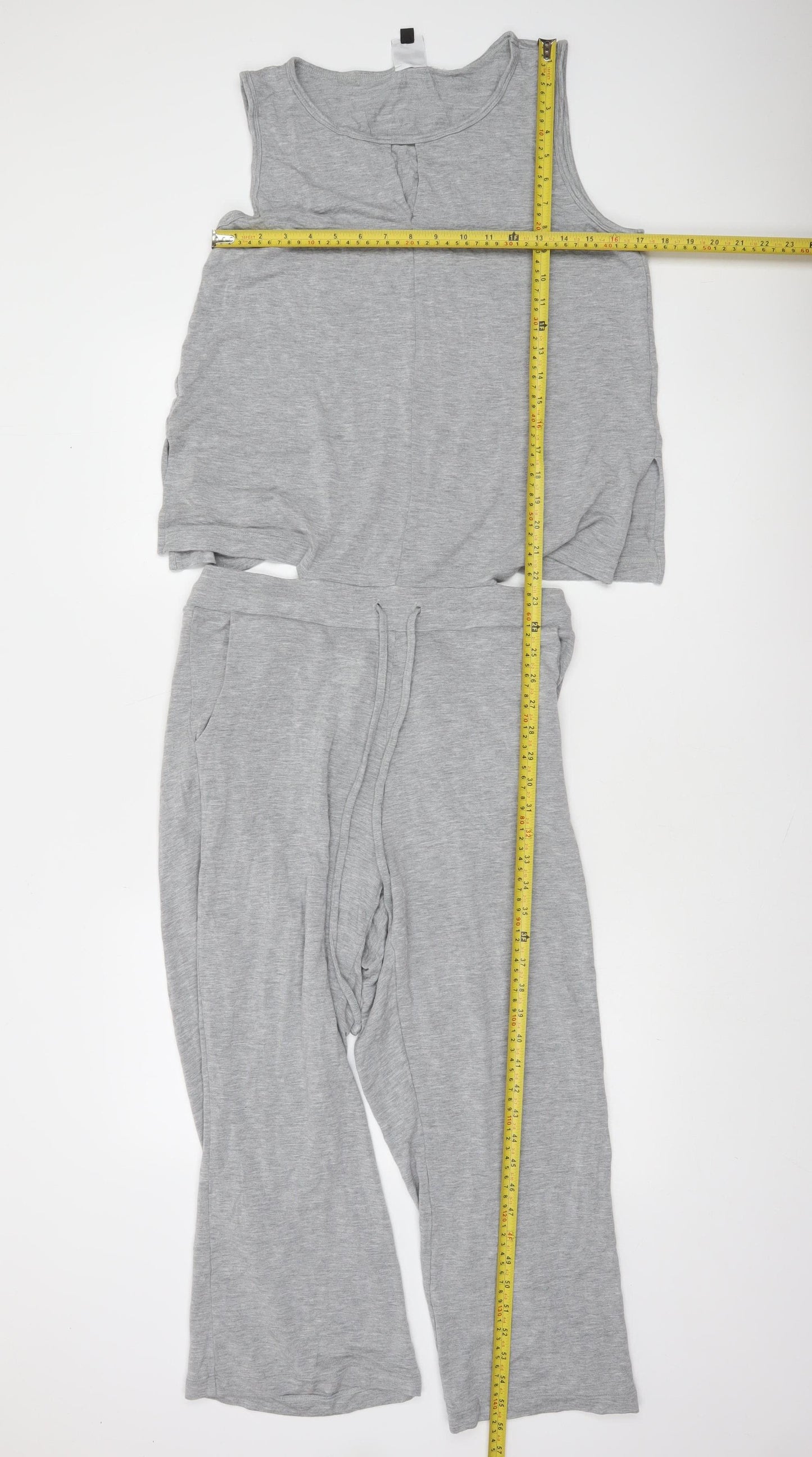 Cabi Women’s Grey Sleeveless Jumpsuit Medium Rayon Blend Casual