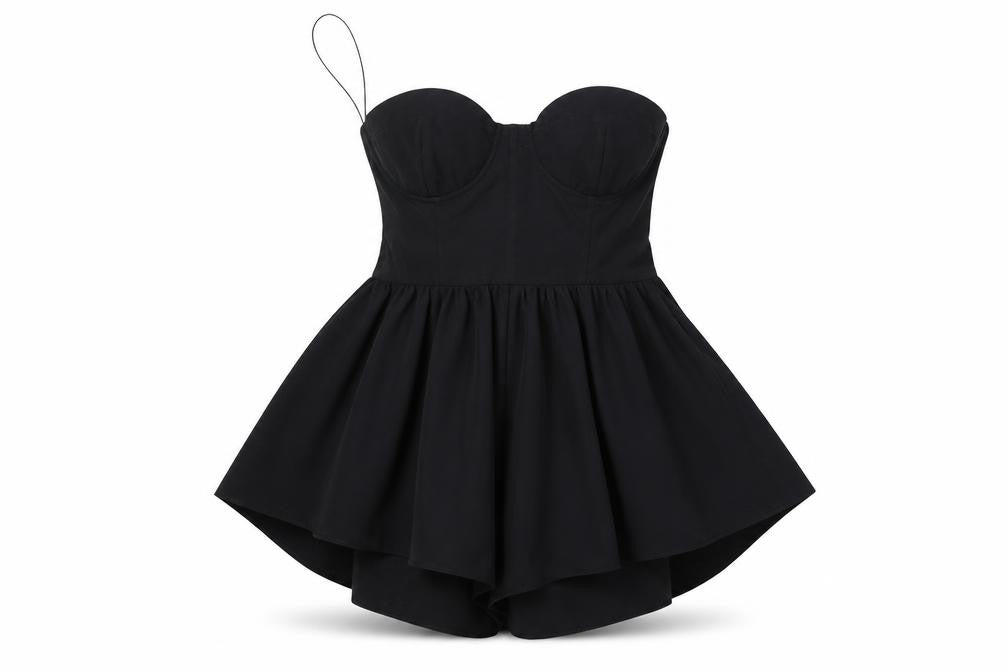 Front view of Boohoo Women's Black Strapless Bow-Back Playsuit, size 14