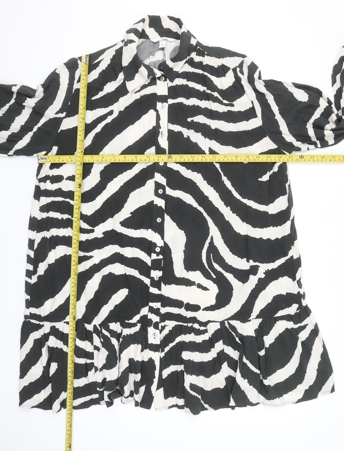 H&M Women’s Black & White Zebra Print Long Sleeve Shirt Dress Size S