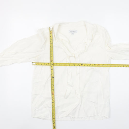 Great Plains Women’s Ivory Long Sleeve V-Neck Blouse Size 8